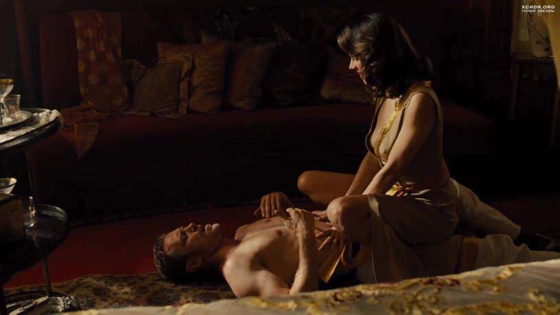 Naked Katya Danovski in cinema