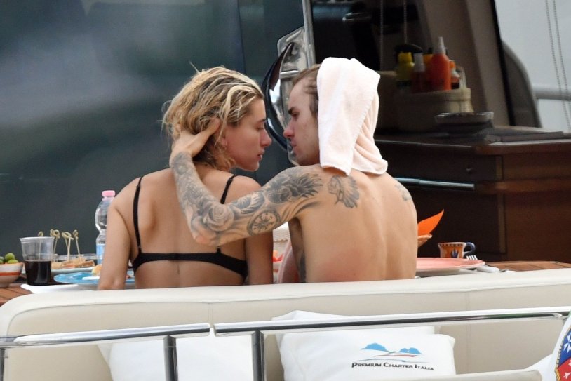 Hailey Baldwin Bieber Naked