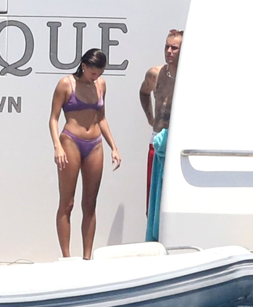 Haley Baldwin Topless