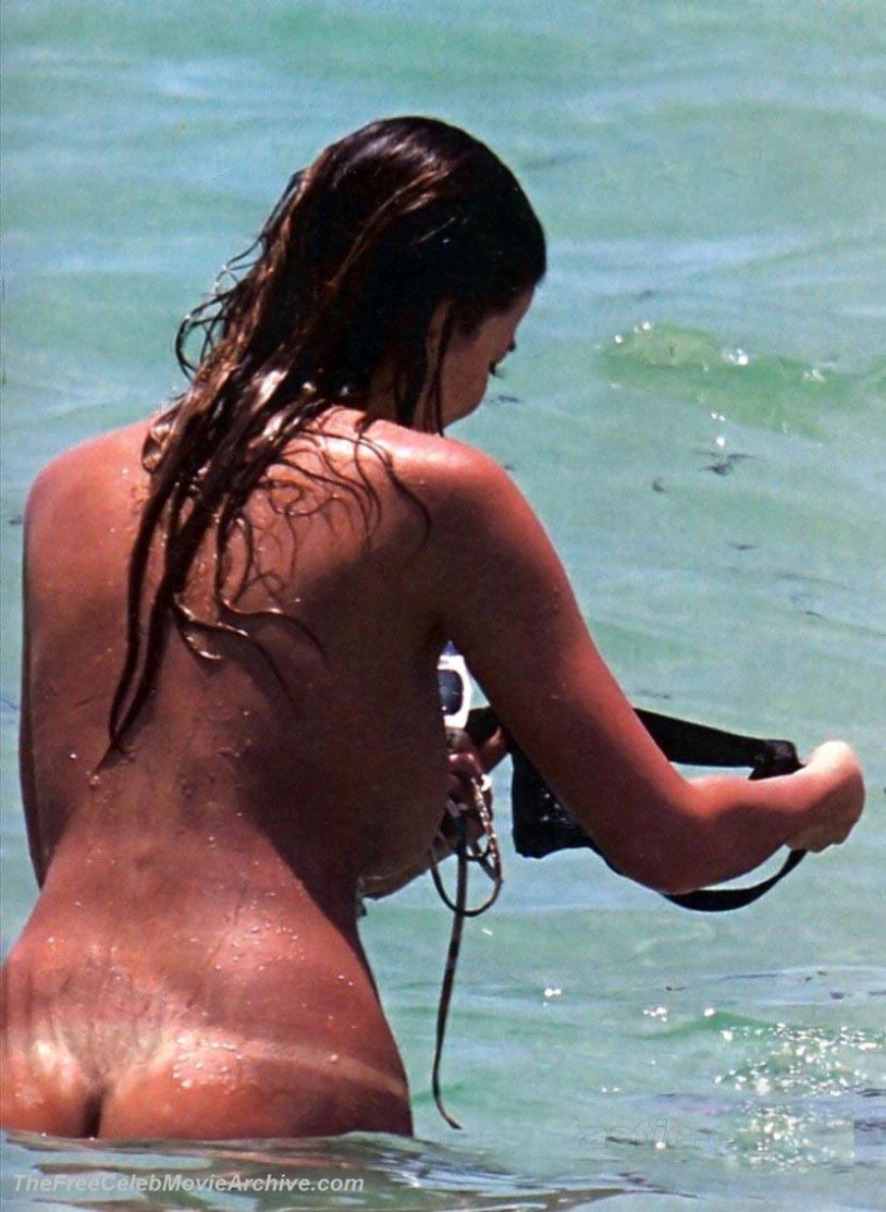 Karina Jelinek Photoshoot