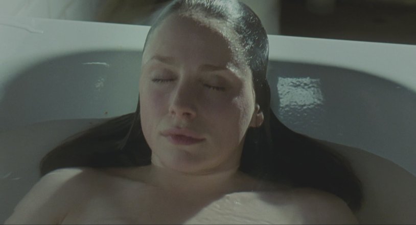 Laura Fraser naked photo