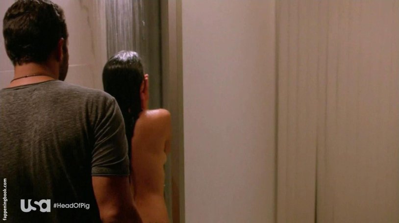 Vanessa Ferlito is hot