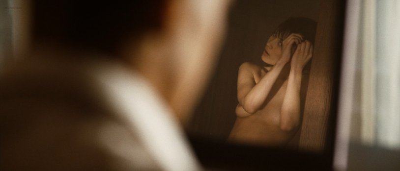 Olga Kurilenko Lesbian Kissing