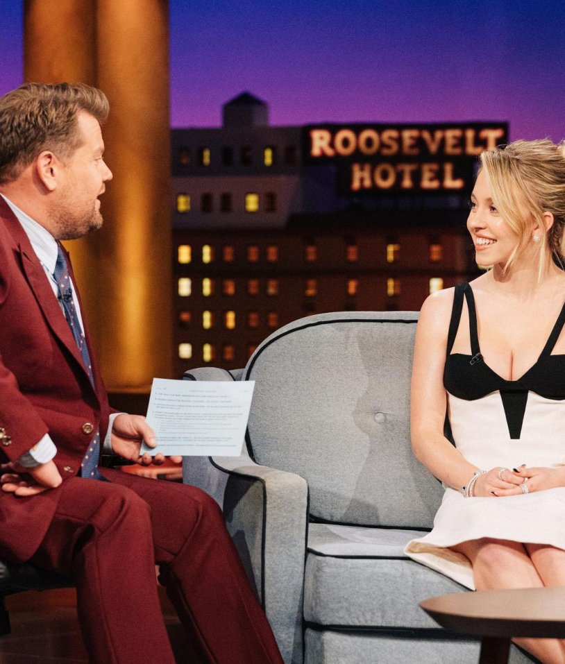 Сидни Суини hot сливы