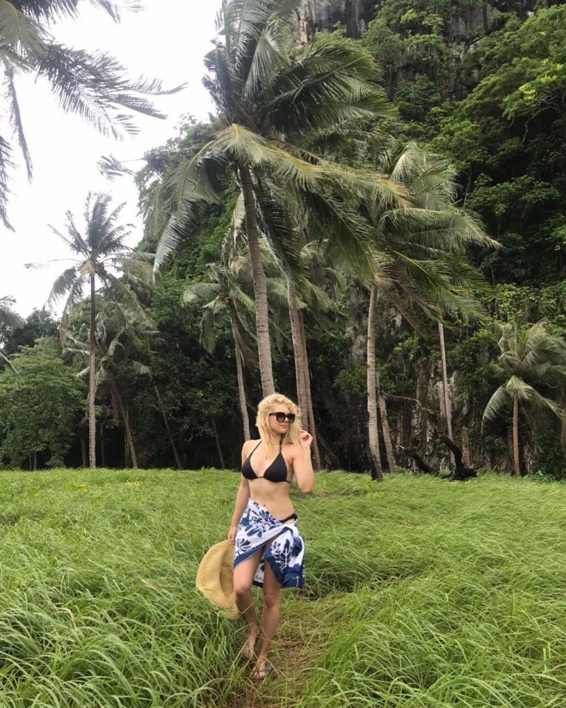 Katherine Winnik Maxim