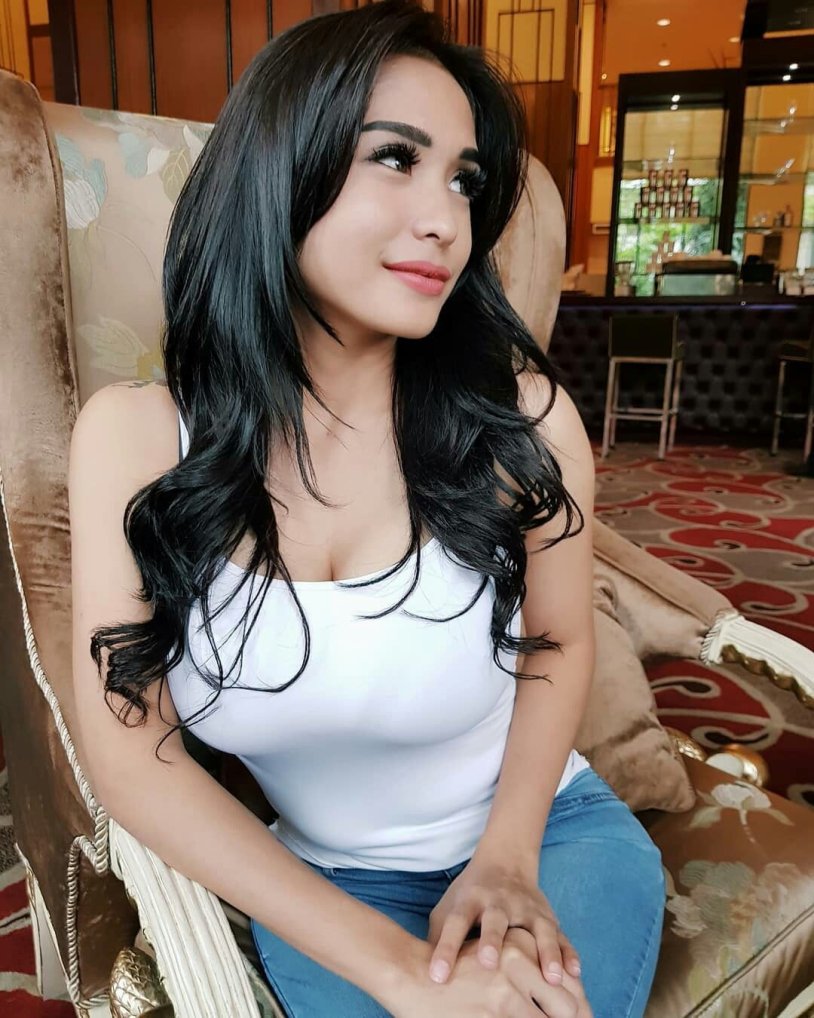 Annastasya Hakim model