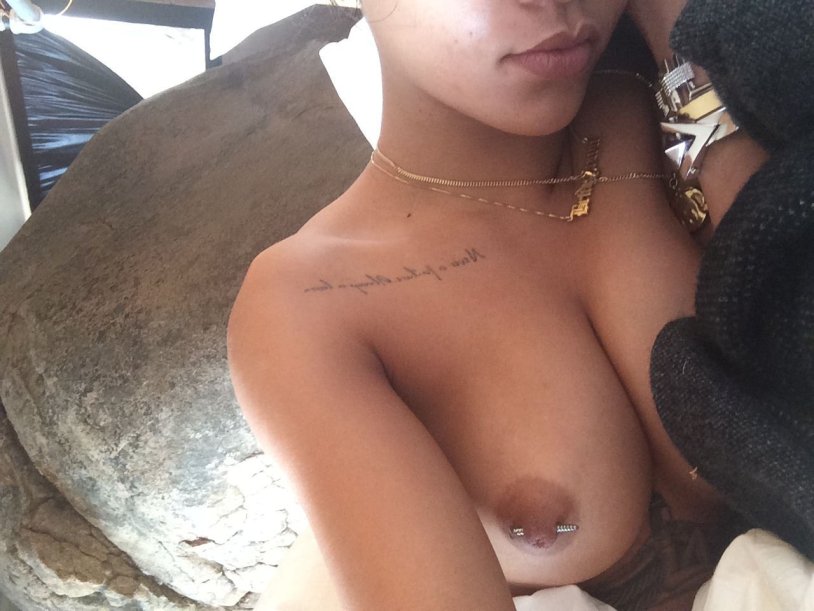 Rihanna Leaked