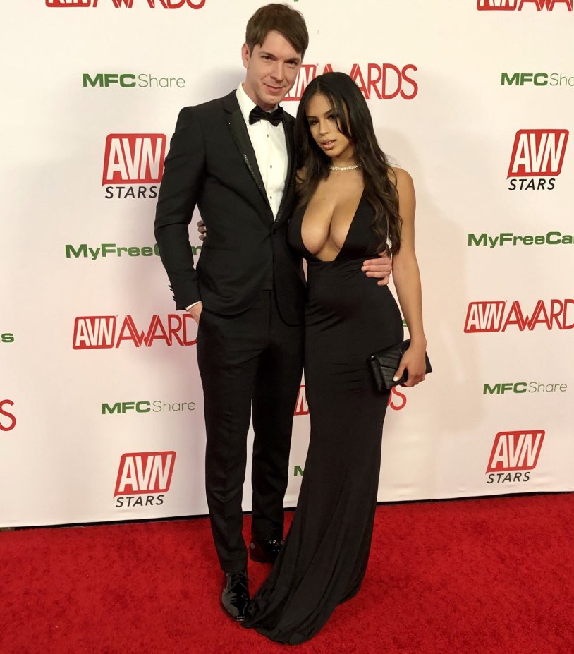 Porn actress Avn Awards Naked