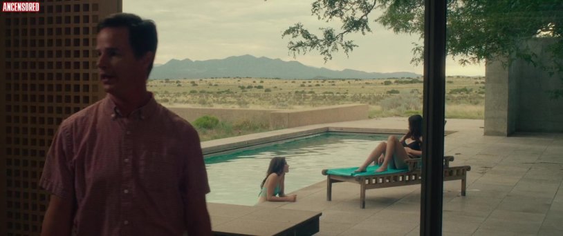 Amber Midfunder American actress