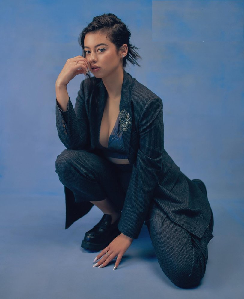 Amber Midfunder 2013