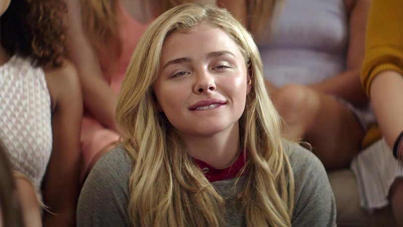 Chloe Grace Motorets Neighbours 2