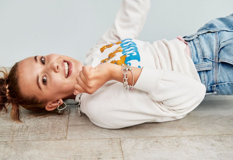 Millie Bobby Brown Pandora