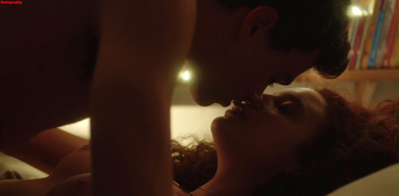 Maria Pedras naked breasts