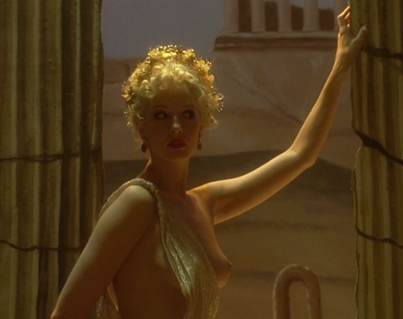 Sienna Gillori Elena Troyanskaya