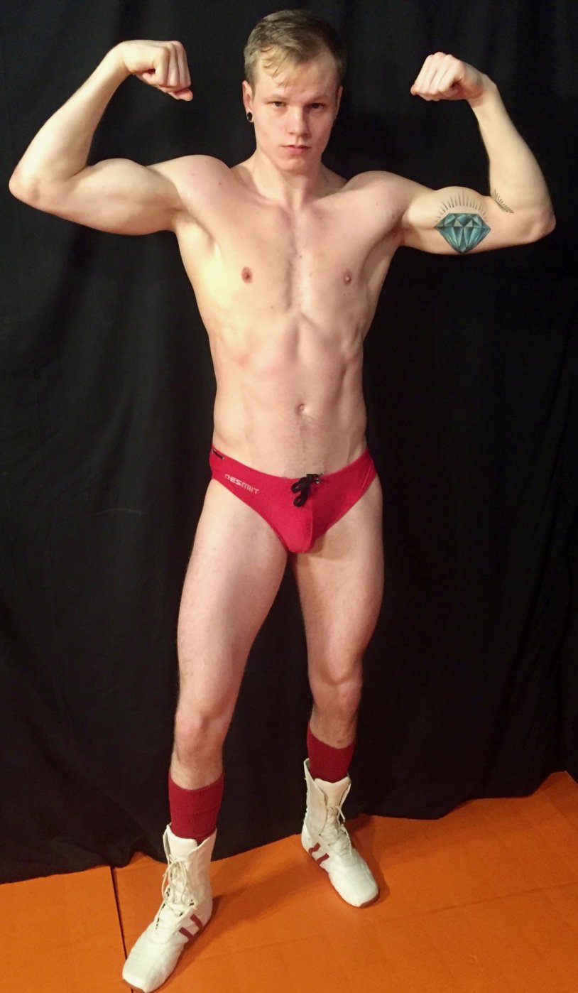 Selfie of the male belly