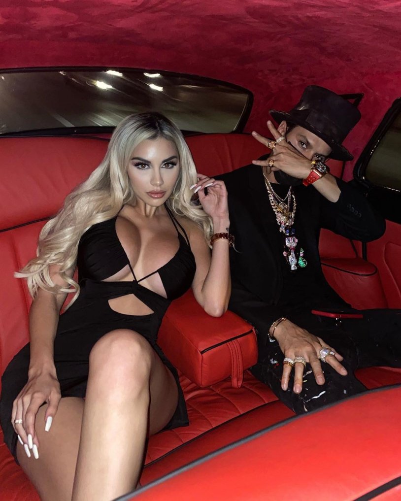 Alexa Dellanzin Model