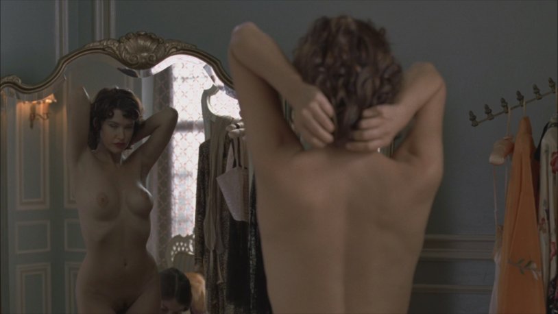 Alexa Davalos is hot