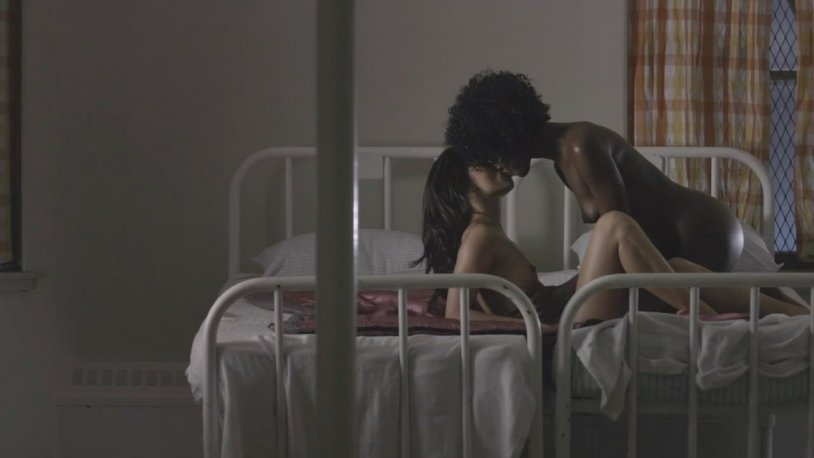 Kimri Lewis-Davis naked