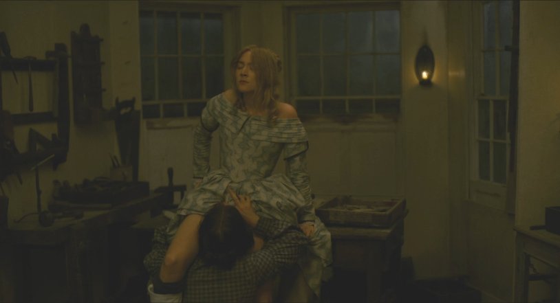 Kate Winslet Titanic posing