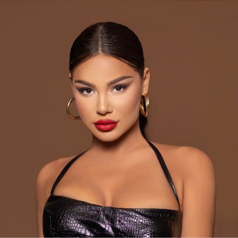 Dora with black hair