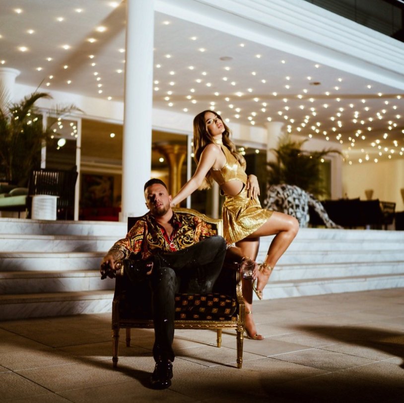 Dora singer moments from clips