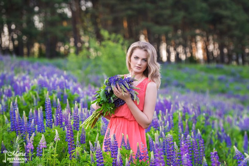 Photo shoot in a men's shirt for girls