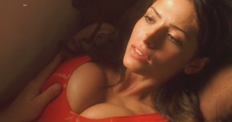 Sarah Shahi Clan Soprano