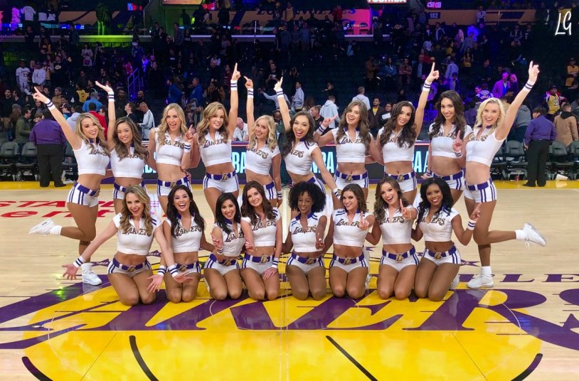 Support Group Los Angeles Lakers