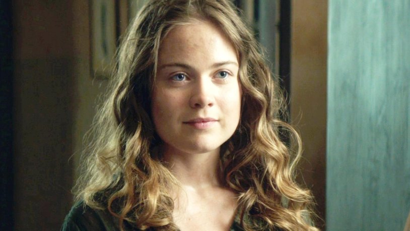 Hera Hilmar Instagram