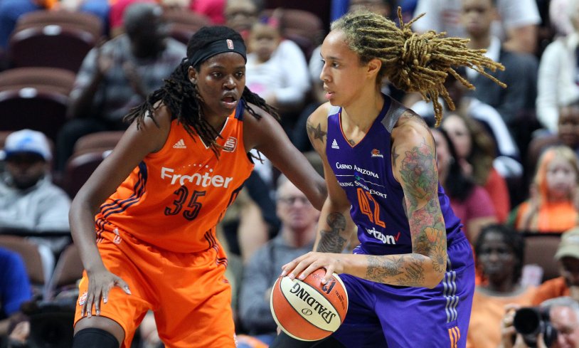 The figure of a basketball player