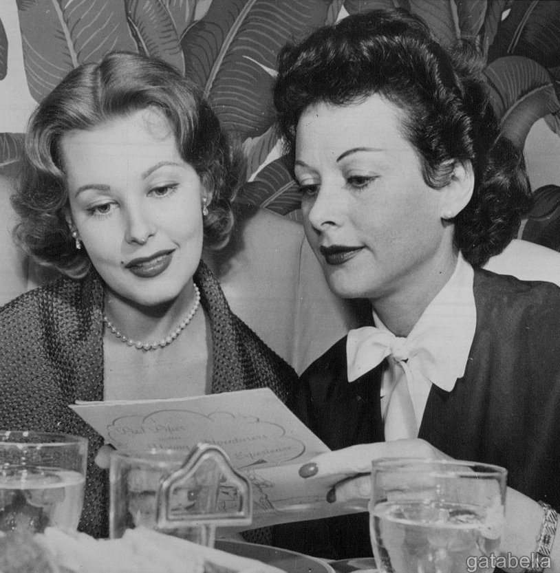 Panasonic microwave NN-SD366W