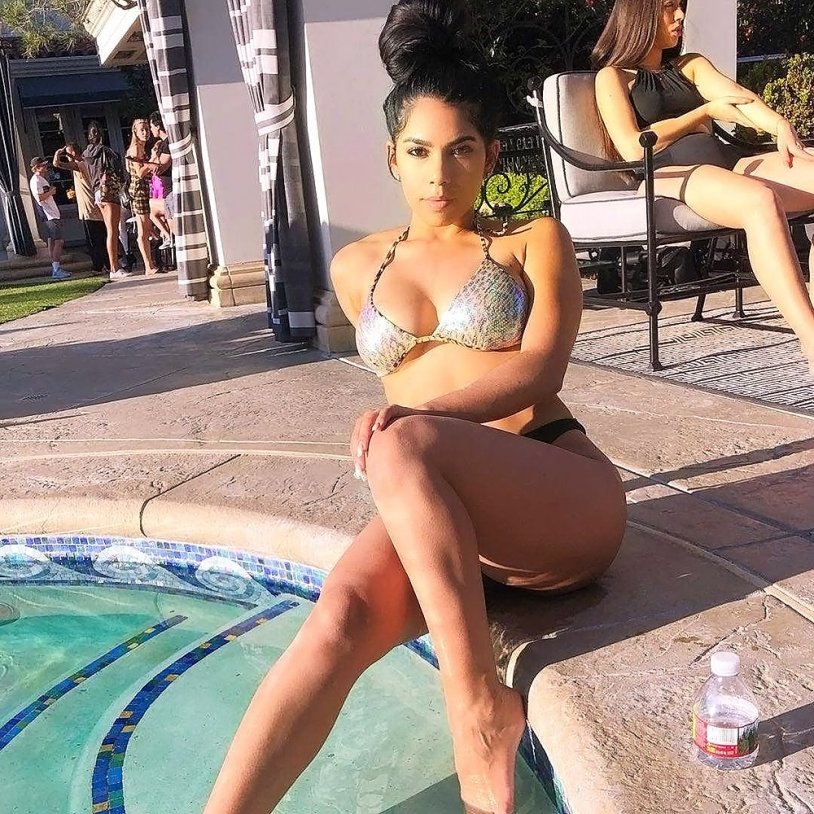 @Lopezeli_ elizabeth lopez