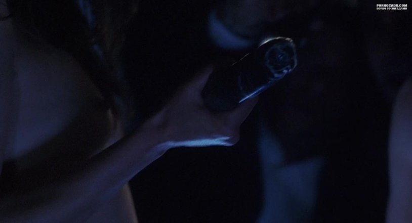 Jennifer Connelli Requiem for a dream Hot