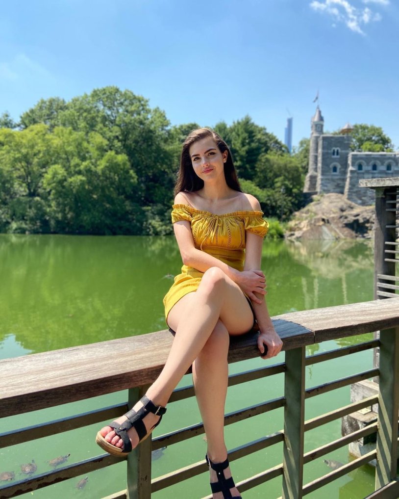 Alexandra Tislenok Sandrinya