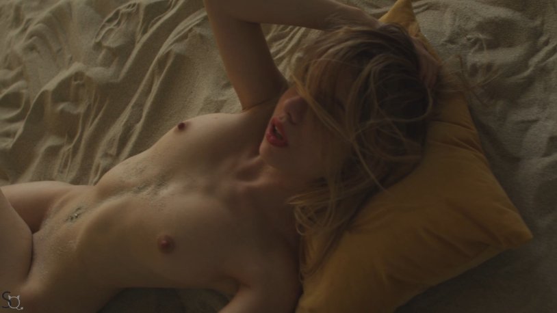 Alexandra Smelyova model breast