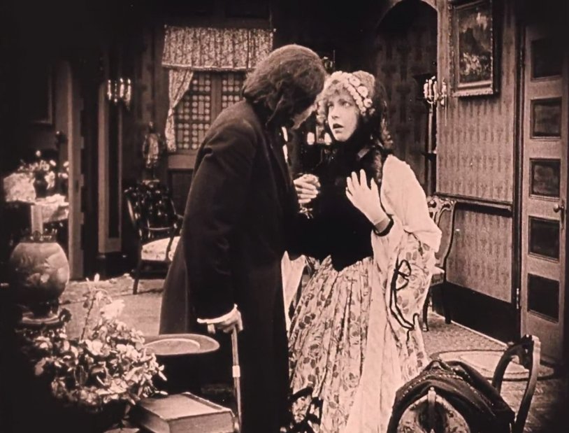 Mary Pickford and Lilian Gish