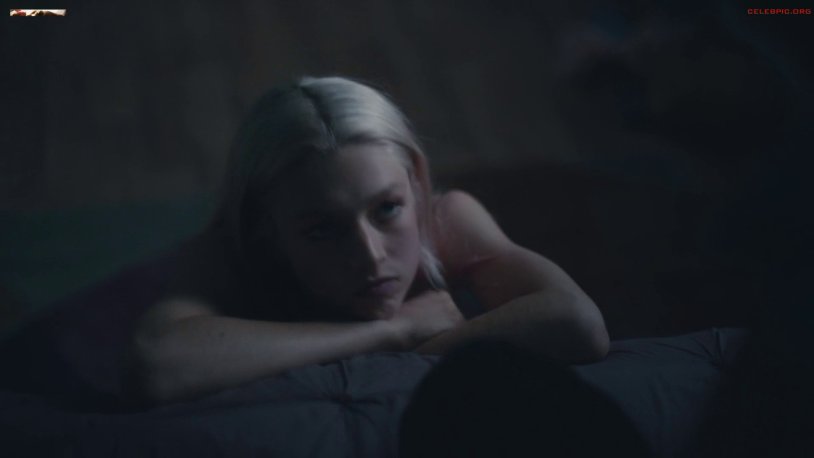Hunter Schafer Euphoria in bed