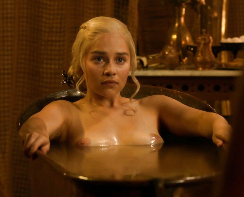 Emilia Clark Game of Thrones Nude