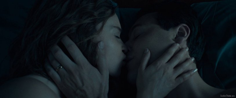 Emilia Clark Out of suspicion bed scene