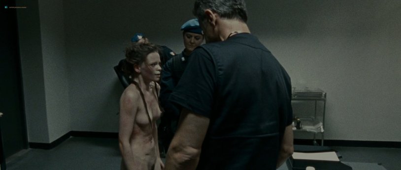 Naked Jennifer Maj Erotic shots