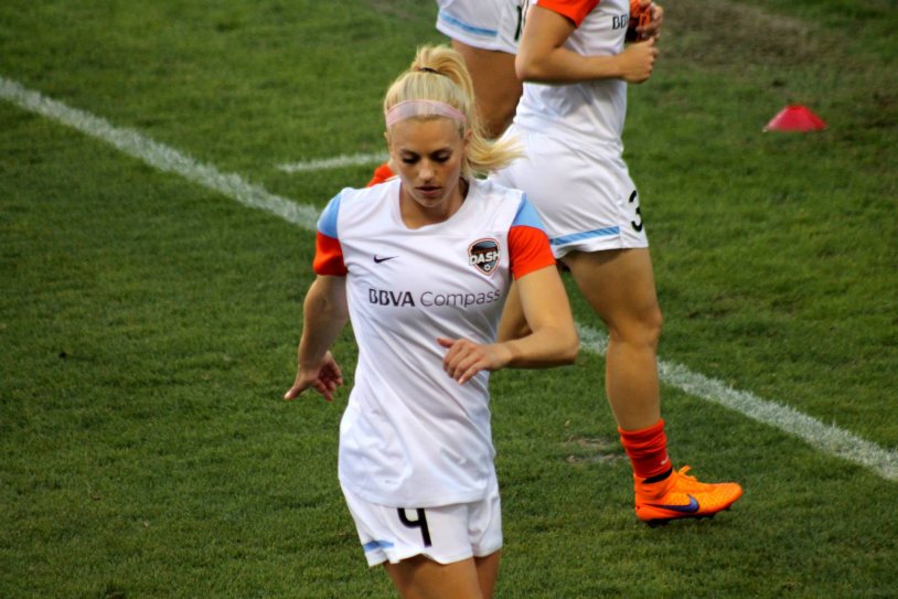 Kosovara Asllani football player