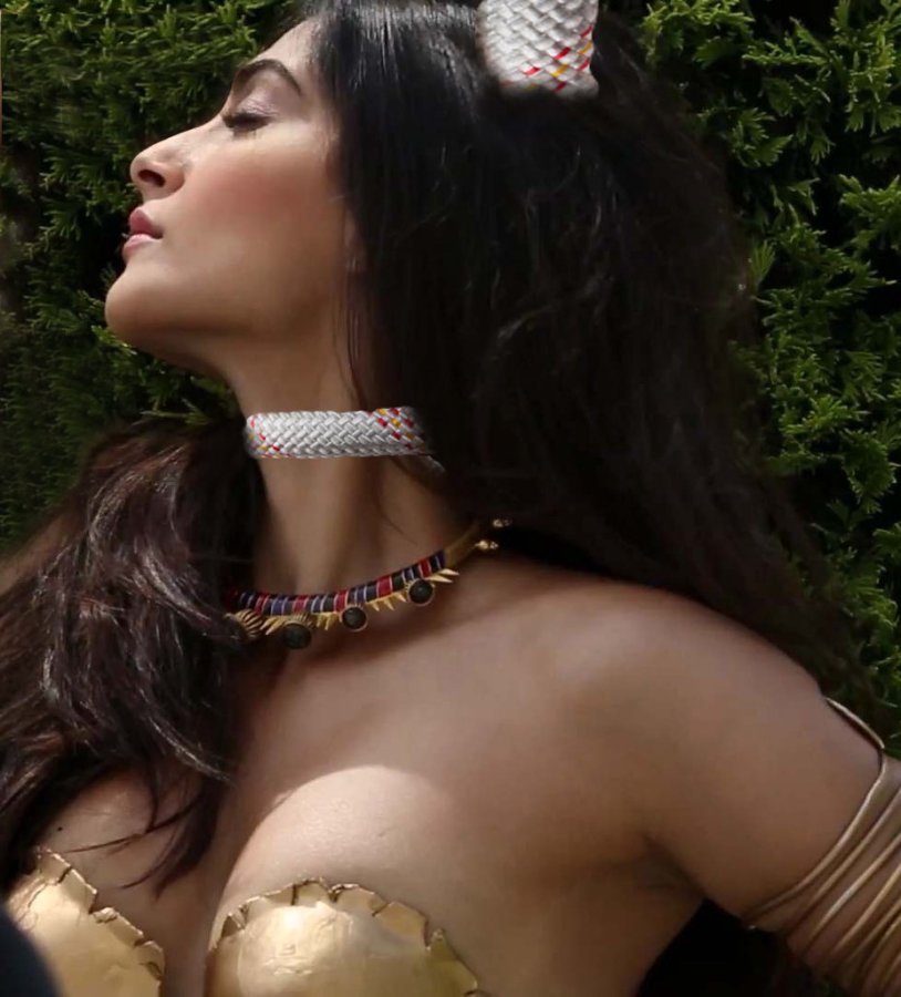 Katrina Kapur +18