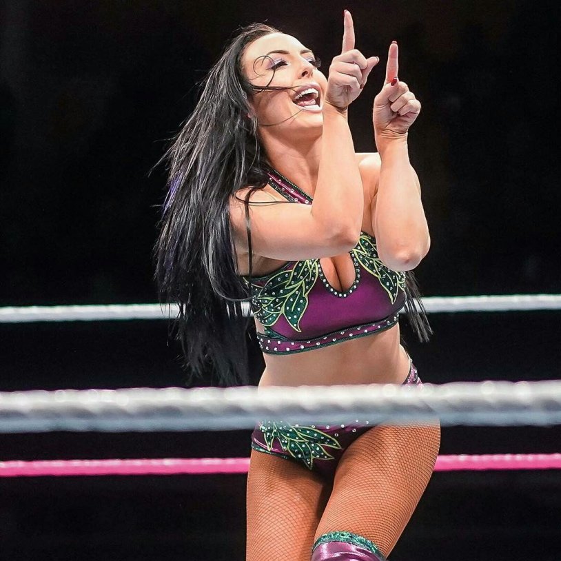 Peyton Presley Latex