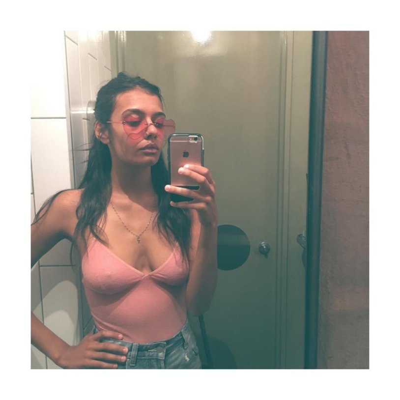 Sarah Cameron External shallows