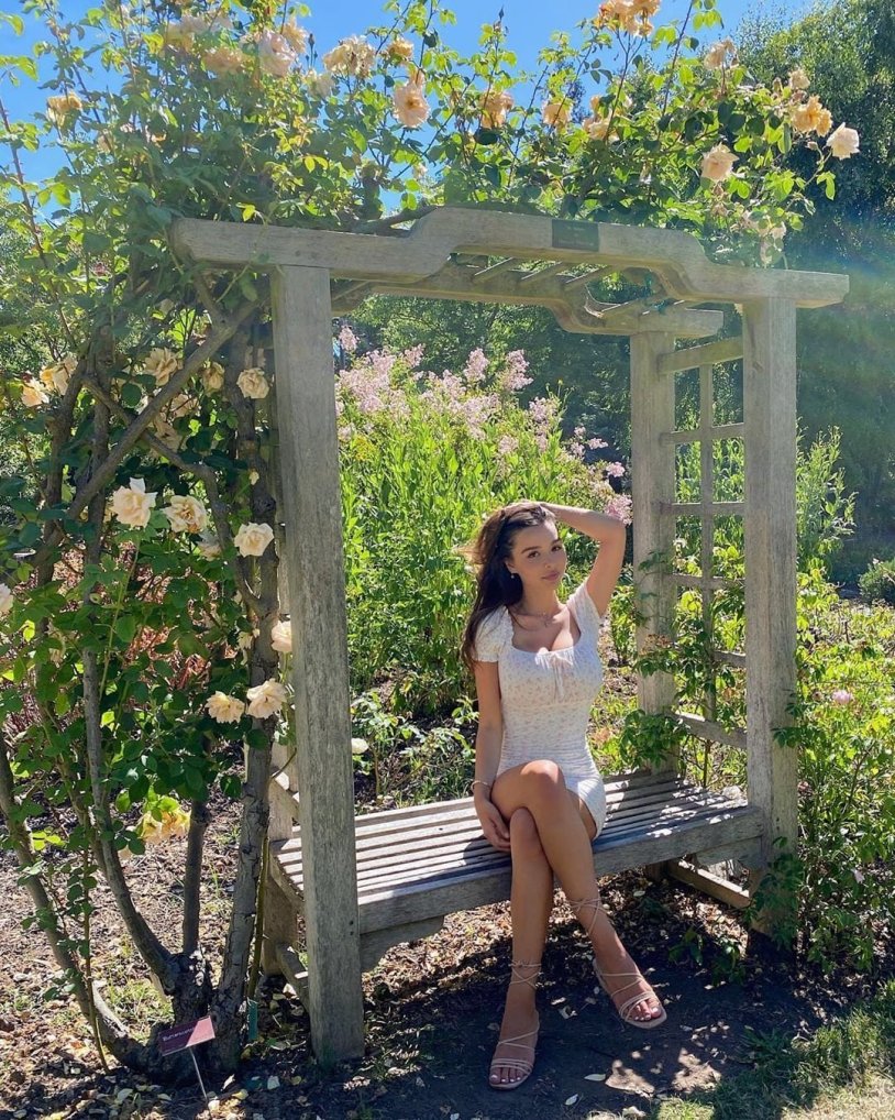 Ilona korinets in the bathroom naked