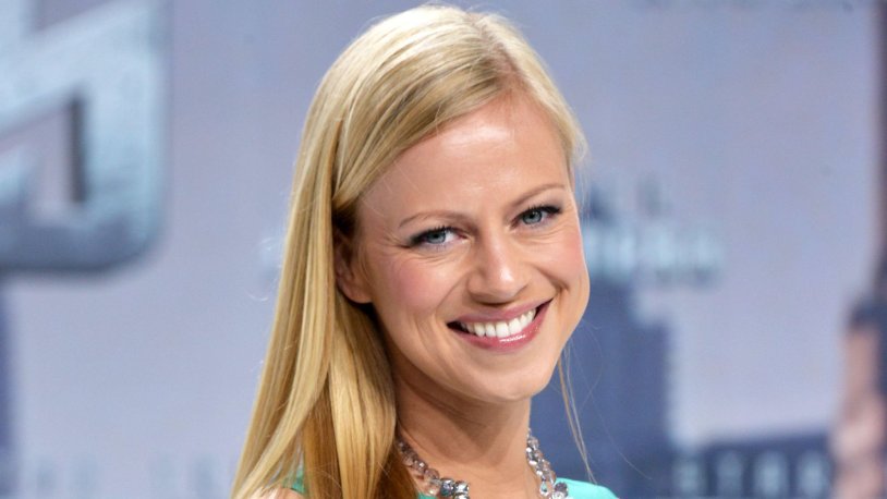 Real photos of blondes 50 years Milf Selfie