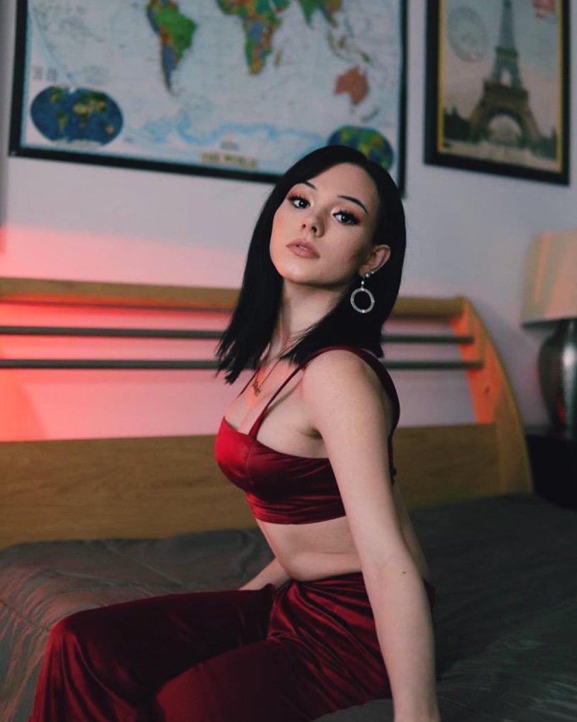 Fitness Crossdresser