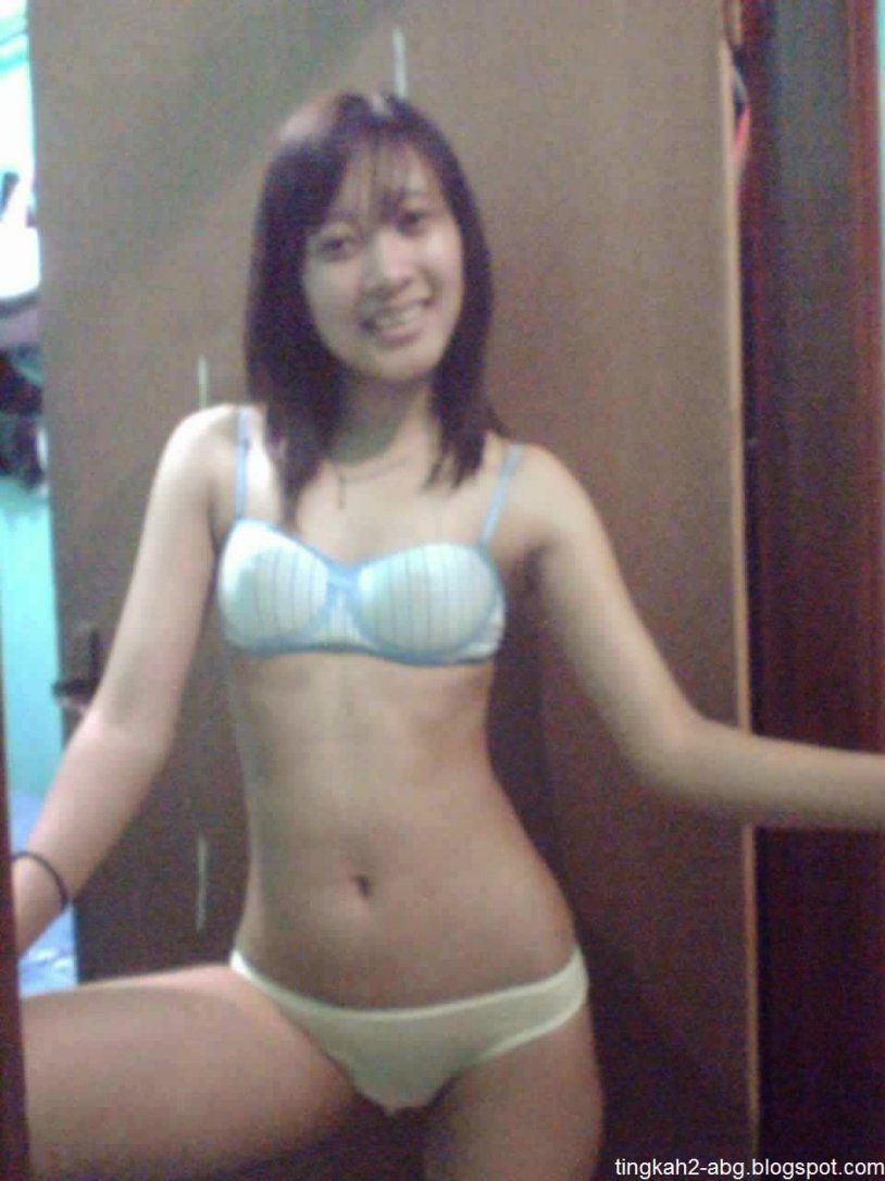 Girl from Sevastopol fucks