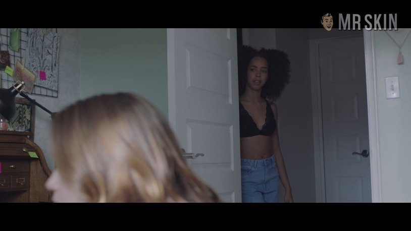 Scarecrow in a bra sings