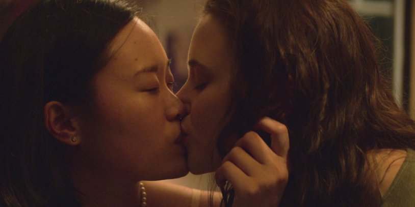 Katherine Langford kiss
